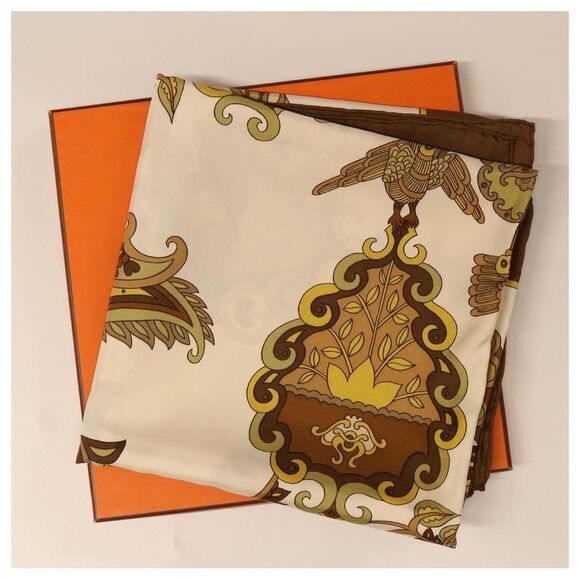 Hermes Carre 90 Cendrillon Silk Scarf. Brown, Gold, Green. - Picture 1 of 9